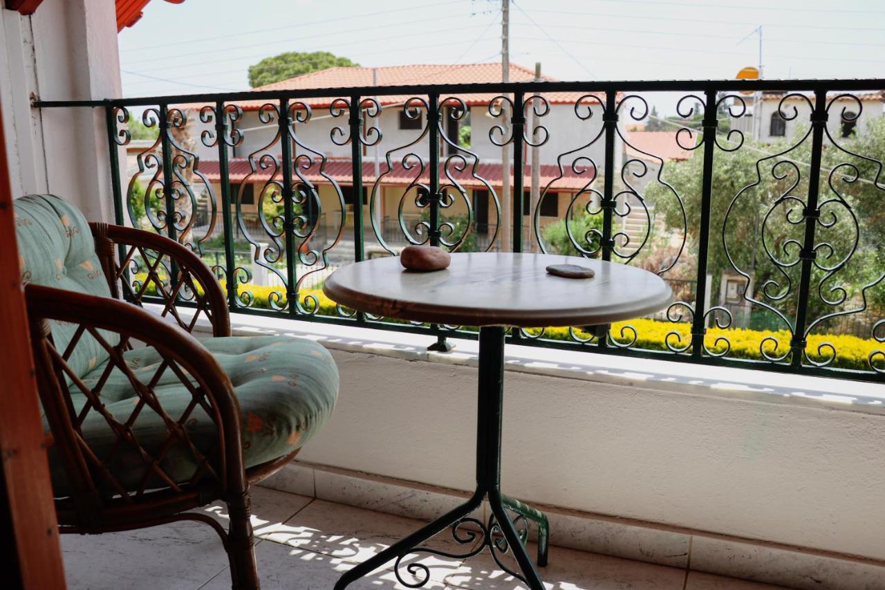 Renaissance Holidays Villa Nea Kallikrateia 外观 照片