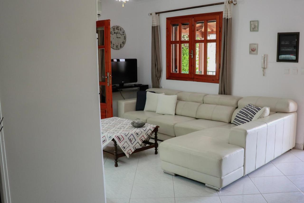 Renaissance Holidays Villa Nea Kallikrateia 外观 照片