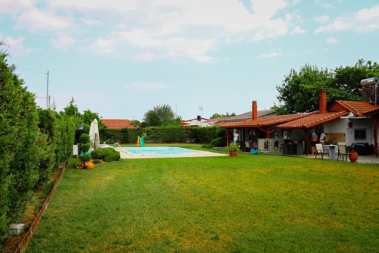 Renaissance Holidays Villa Nea Kallikrateia 外观 照片