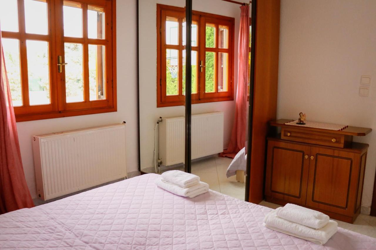 Renaissance Holidays Villa Nea Kallikrateia 外观 照片